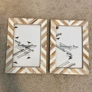 2 Picture Frames - 4x6 Herringbone design